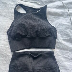 Alo Yoga ALOSOFT Set: Serenity Bra and Legging in Dark Heathered Grey Size S